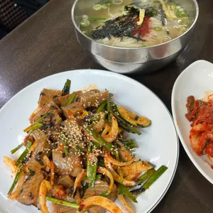 체부동잔치집 사진