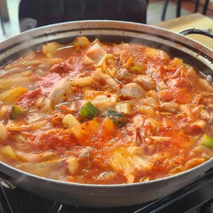 통통돼지 사진