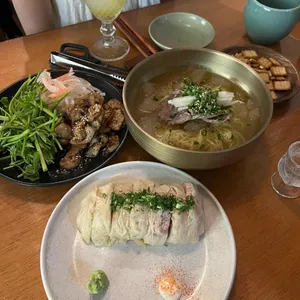 오묘 사진