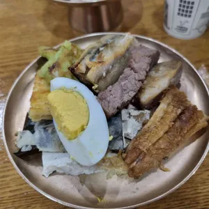 까치구멍집 사진