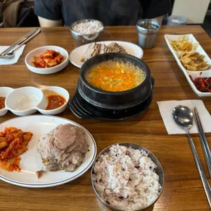 항아리 된장족발 사진