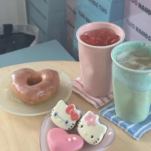 투핸즈투 사진