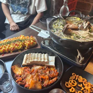 일오 사진