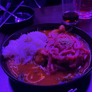 일오 사진