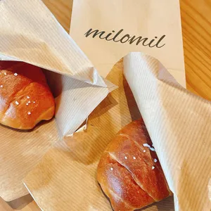 밀로밀 사진