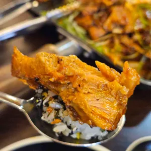 뼈칼집 리뷰 사진