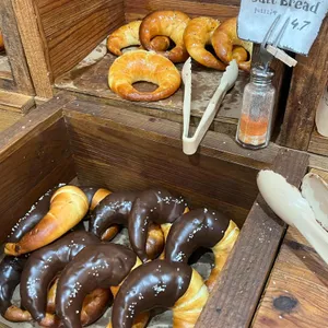 베통 성수 플래그십 사진