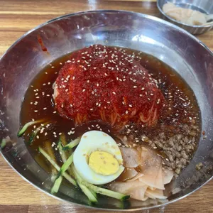 유니밀면 사진