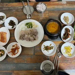 사계절팥칼국수 사진