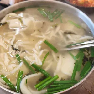 김경자 원조손칼국수&보쌈 사진