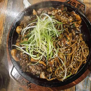 파주돌짜장 사진