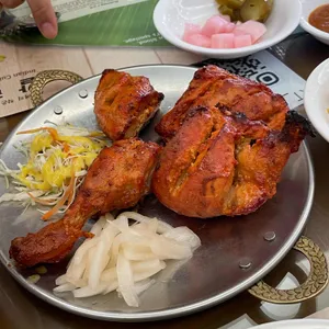 깔리 사진