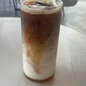 아브니르 사진