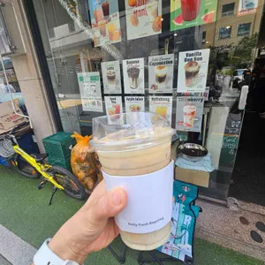 고품격커피공장 사진
