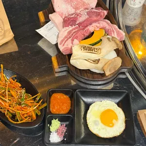 안흥돈 사진