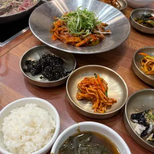 야반 사진