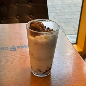 메가커피 사진