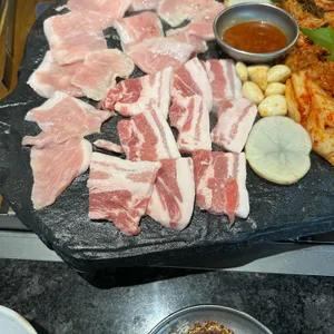석암생소금구이 사진