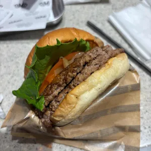 블랙마스터버거 사진