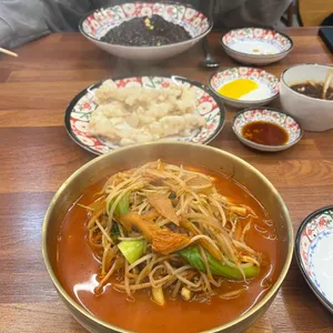 중화식탁 사진