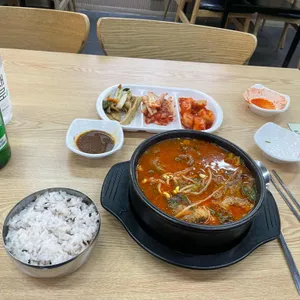 바우네나주곰탕 사진