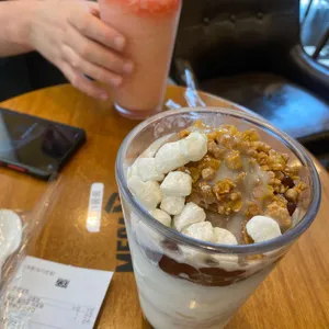 메가커피 사진