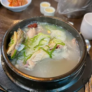 고려삼계탕 사진