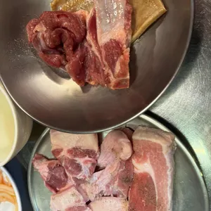 명품돼지집부속전문 사진
