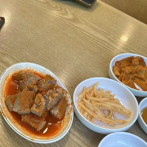 죽여주는김치찜김치찌개 사진