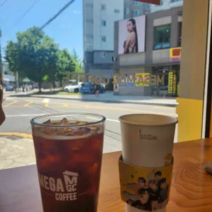 메가커피 사진