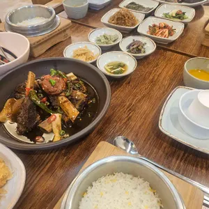 솥밥한상 사진