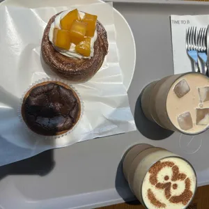 타임투비 사진