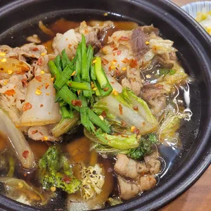 덮밥장사장 사진