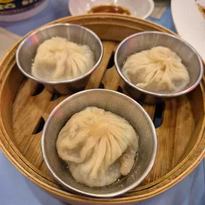 위안바오 사진