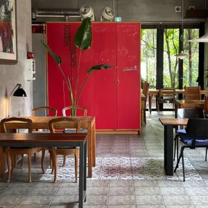 레디쉬브라운 리뷰 사진
