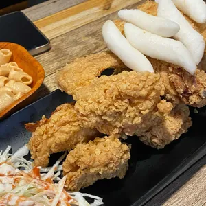 썬더치킨 사진