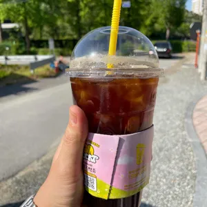 메가커피 사진