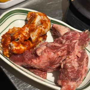 호르몬치치 사진