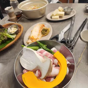 행복한 덕은돈 사진