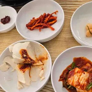 서오릉 메카 다슬기 사진