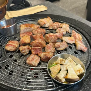 숯멍 사진