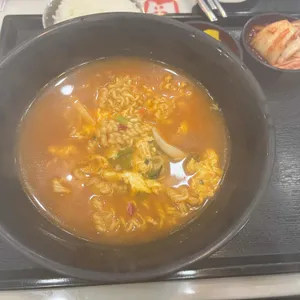 이천휴게소(통영방향) 사진