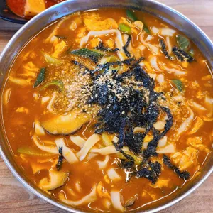 사랑채막국수 사진