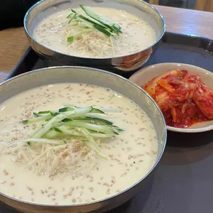 공릉동멸치국수 사진