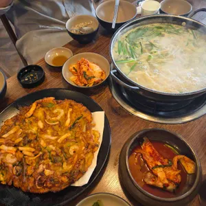 포도밭할머니칼국수 사진