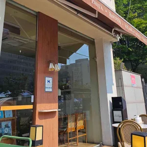 포크너 리뷰 사진