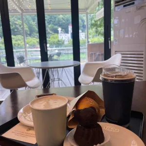 카페 브리드 사진