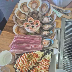 정동진 고기랑조개랑 사진