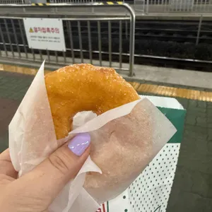 크리스피크림도넛 사진