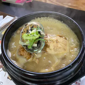 황제 상황버섯 삼계탕 사진